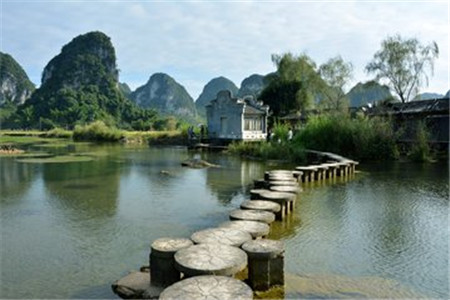 「昆明理工大學」成人高考什么時候報到？去哪里報到？